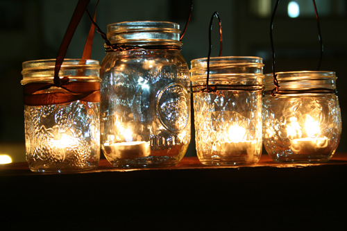 mismatched jars this is great summery outdoor decoration Old wedding